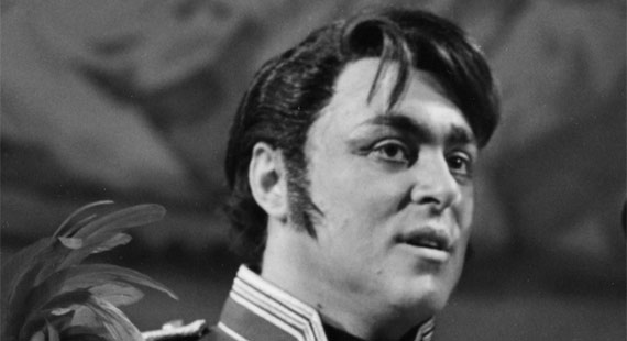 Luciano Pavarotti